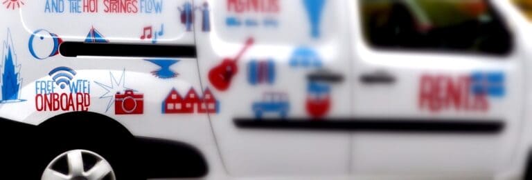 free wifi in camper icon on a camping car