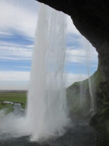 Hiking behind Seljalandsfoss