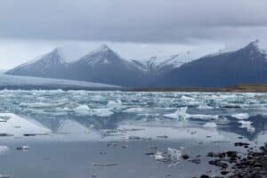 Jökulsárlón glacial lagoon