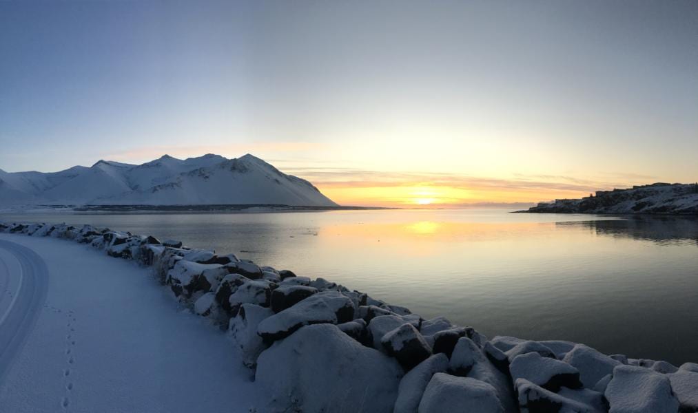 Winter mountains, Camper with heating, Webasto Heating, Winter wonderland, Rent.is