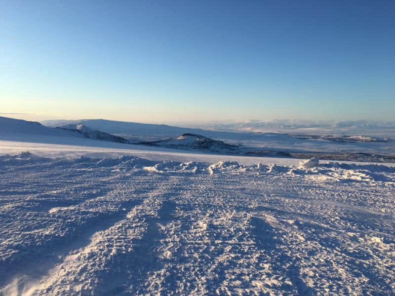 on top of the Glacier, Iclandic glacier, Snow, Ice, Rental Cars