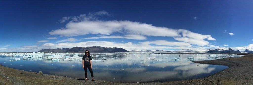 Jökulsárlón Glacier Lake in iceland sunny day