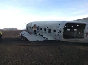 The crashed plane in south Iceland