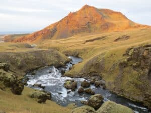 Trekking above Skógafoss