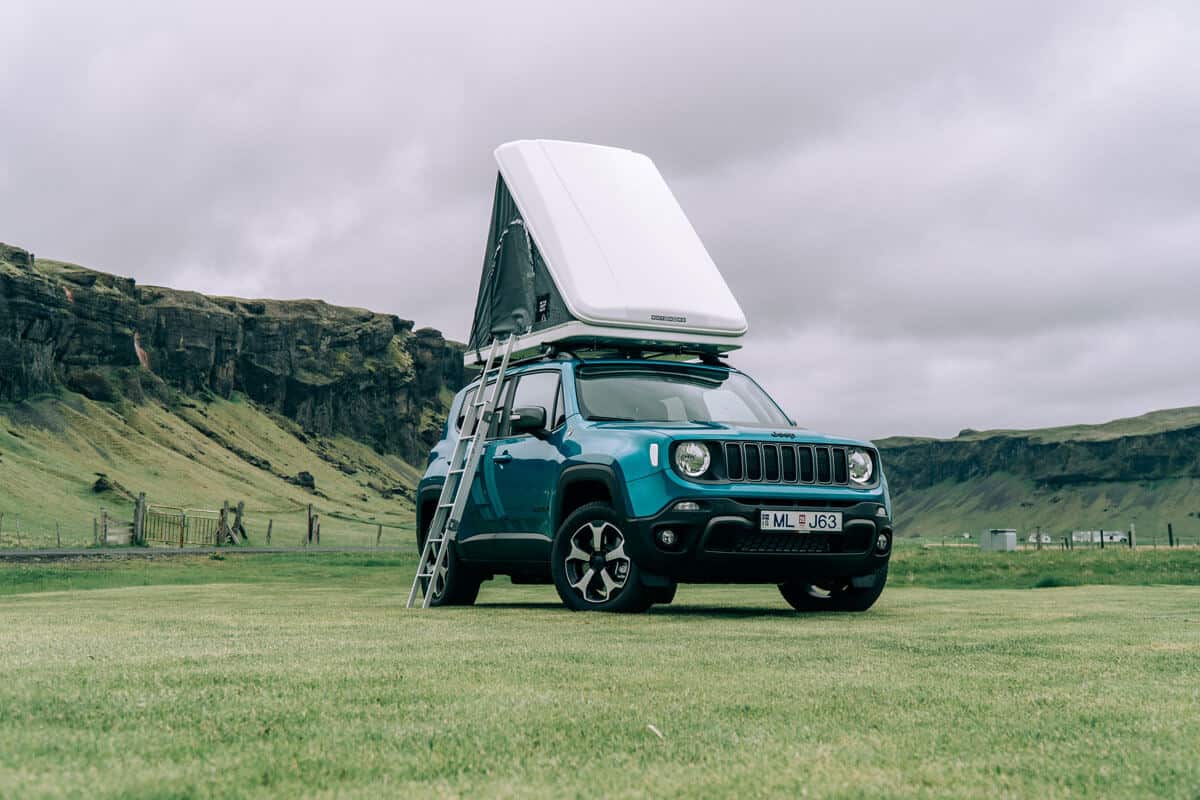 Jeep Renagade 4x4 camper with roof top tent for 2 people, campervan rental in Iceland