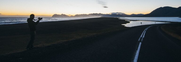 photographing on iceland road trip
