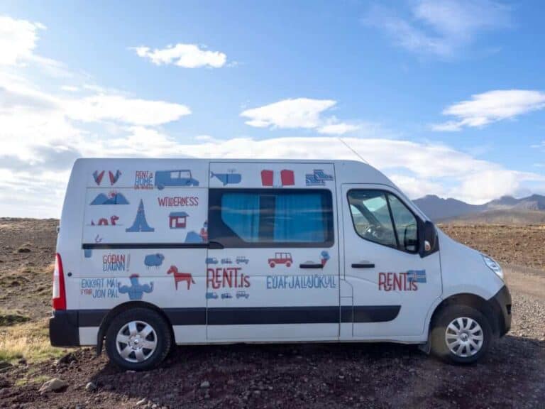 rent renault master 5 campervan in the icelandic nature